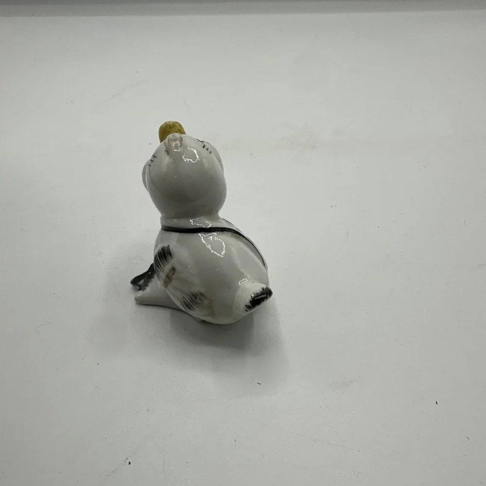 Vintage Hand Painted Ceramic Baby Bird w/ Bow & Gold Purse Anthropomorphic 2.5